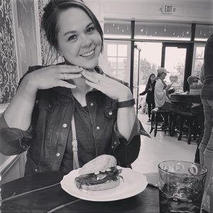 Meet your Posher, Kelsey